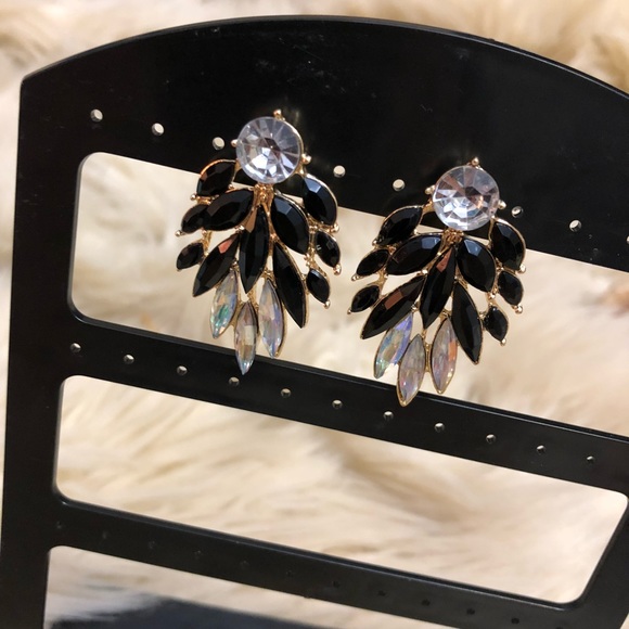 Trendy black & diamond statement earrings - Picture 4 of 6